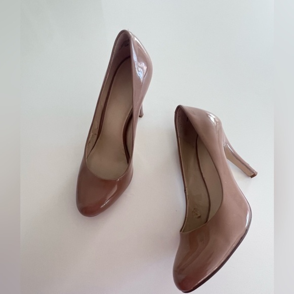 Nine West Taupe Brown Pump size 6M